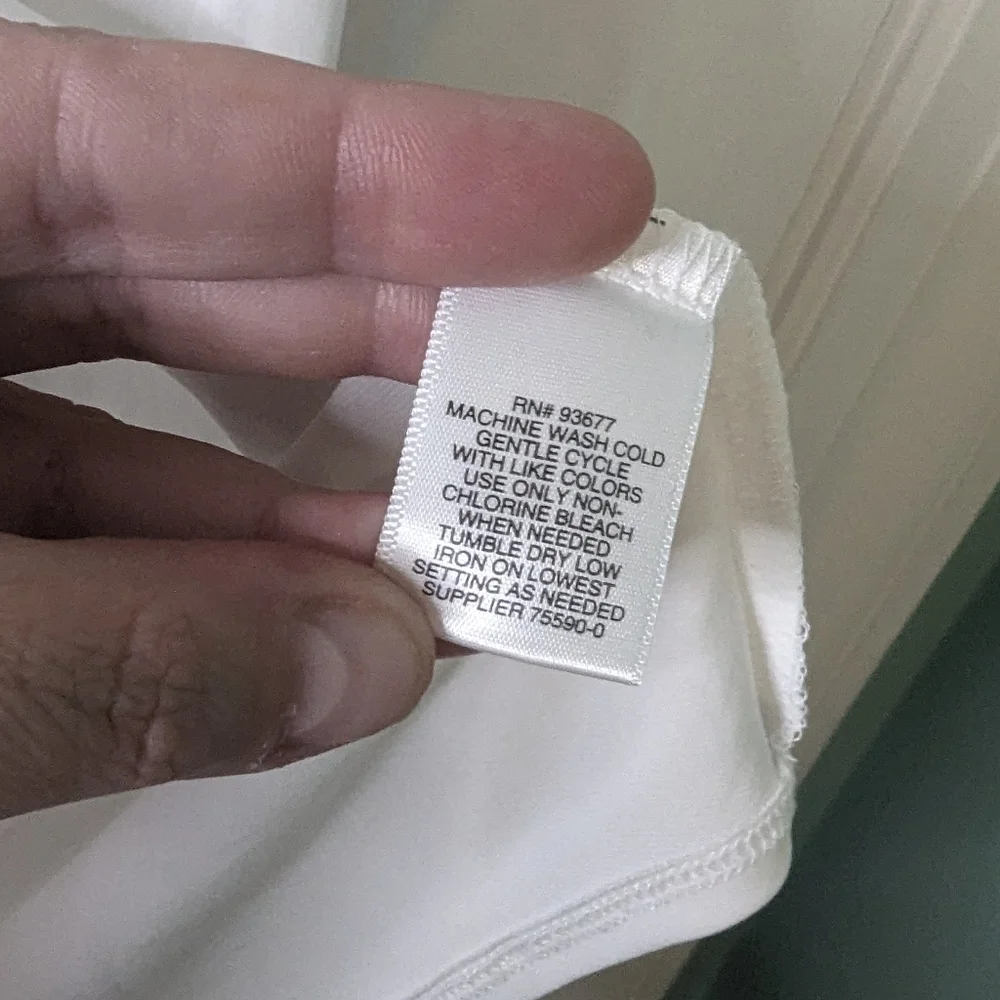 Liz Claiborne L Cream Top - Picture 4 of 7